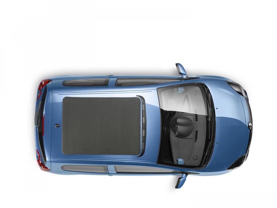  Renault Twingo 2011 года  (фото 32 из 83)